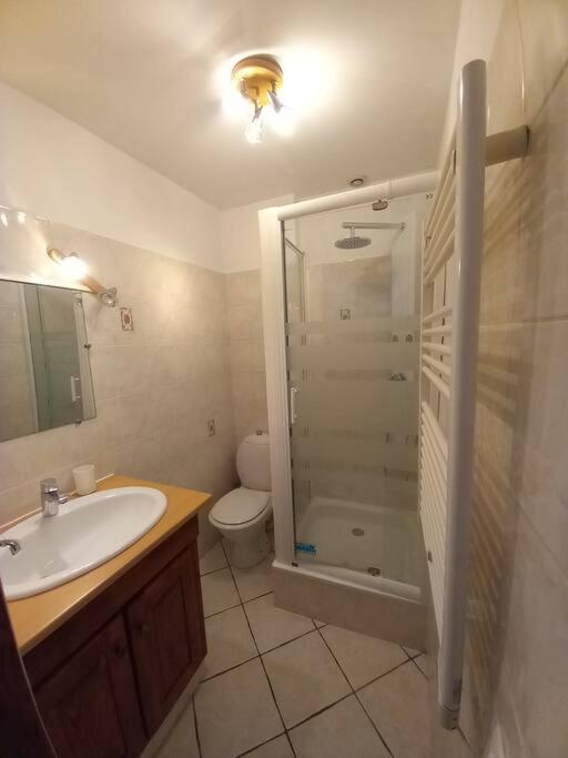 Gite Les Petites Bruyeres Veneux-les-Sablons Exterior photo